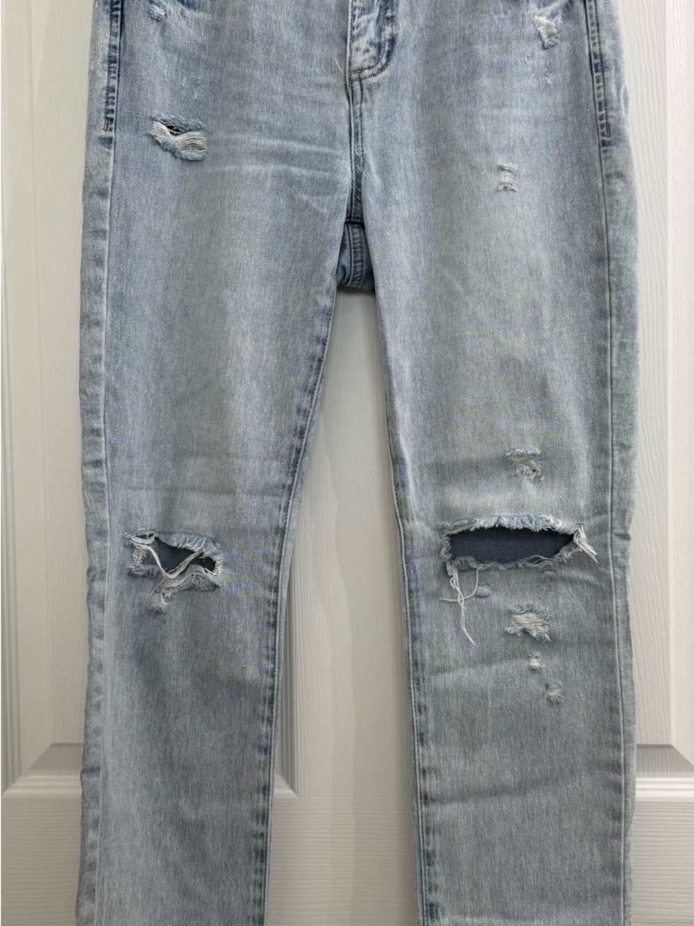 INC DENIM STRAIGHT Light Wash Distressed Jeans